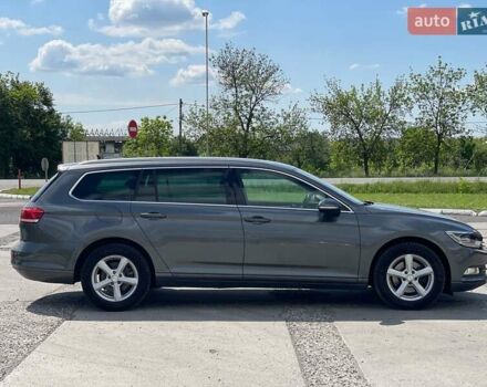 Серый Фольксваген Пассат, объемом двигателя 1.8 л и пробегом 165 тыс. км за 15500 $, фото 7 на Automoto.ua