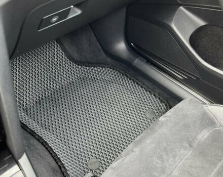 Серый Фольксваген Пассат, объемом двигателя 1.6 л и пробегом 265 тыс. км за 13200 $, фото 59 на Automoto.ua