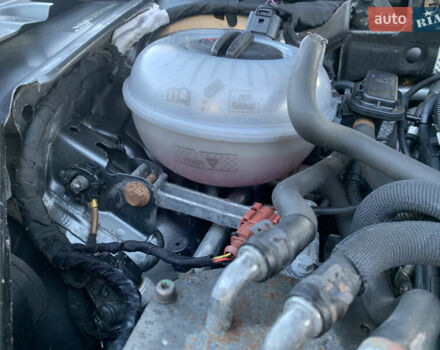 Сірий Фольксваген Пассат, об'ємом двигуна 2 л та пробігом 290 тис. км за 19700 $, фото 17 на Automoto.ua