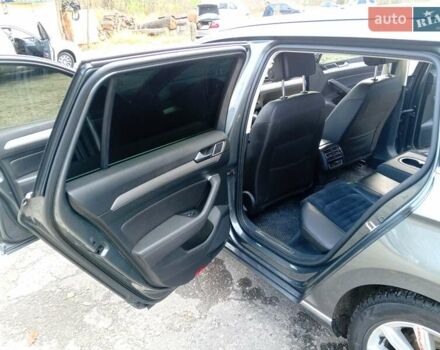 Серый Фольксваген Пассат, объемом двигателя 1.97 л и пробегом 270 тыс. км за 18500 $, фото 13 на Automoto.ua