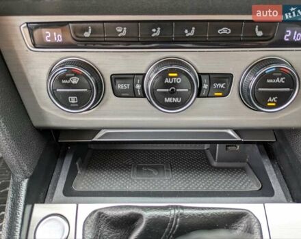 Серый Фольксваген Пассат, объемом двигателя 1.97 л и пробегом 320 тыс. км за 13400 $, фото 14 на Automoto.ua