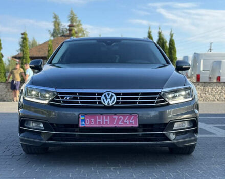 Серый Фольксваген Пассат, объемом двигателя 2 л и пробегом 257 тыс. км за 17999 $, фото 9 на Automoto.ua