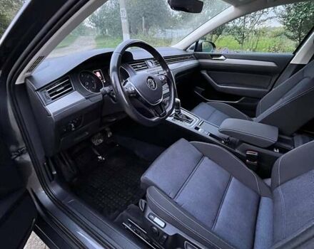 Сірий Фольксваген Пассат, об'ємом двигуна 1.97 л та пробігом 185 тис. км за 17500 $, фото 7 на Automoto.ua