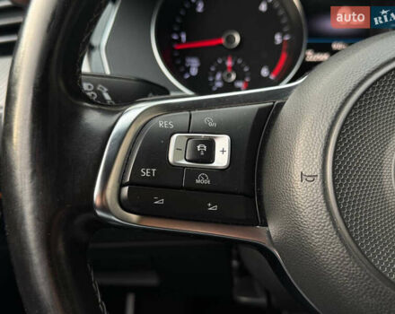 Серый Фольксваген Пассат, объемом двигателя 1.97 л и пробегом 222 тыс. км за 16990 $, фото 18 на Automoto.ua