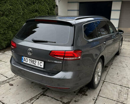 Серый Фольксваген Пассат, объемом двигателя 1.97 л и пробегом 249 тыс. км за 16500 $, фото 4 на Automoto.ua