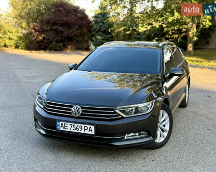 Фольксваген Пассат 2017 у Дніпро (Дніпропетровську) на Automoto.ua Сірий Фольксваген Пассат, об'ємом двигуна 1.6 л та пробігом 122 тис. км за 14800 $, фото 1 на Automoto.ua
