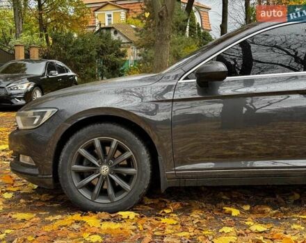 Фольксваген Пассат 2017 в Киеве на Automoto.ua Серый Фольксваген Пассат, объемом двигателя 2 л и пробегом 282 тыс. км за 13790 $, фото 10 на Automoto.ua