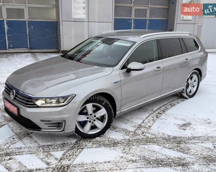 Серый Фольксваген Пассат, объемом двигателя 1.4 л и пробегом 210 тыс. км за 18100 $, фото 1 на Automoto.ua