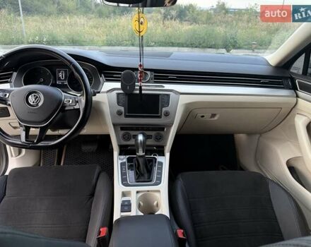 Серый Фольксваген Пассат, объемом двигателя 1.97 л и пробегом 315 тыс. км за 14000 $, фото 4 на Automoto.ua