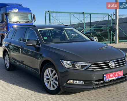 Серый Фольксваген Пассат, объемом двигателя 1.97 л и пробегом 269 тыс. км за 15976 $, фото 1 на Automoto.ua