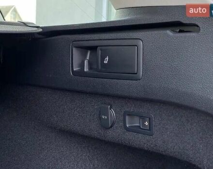 Серый Фольксваген Пассат, объемом двигателя 1.97 л и пробегом 207 тыс. км за 18000 $, фото 28 на Automoto.ua