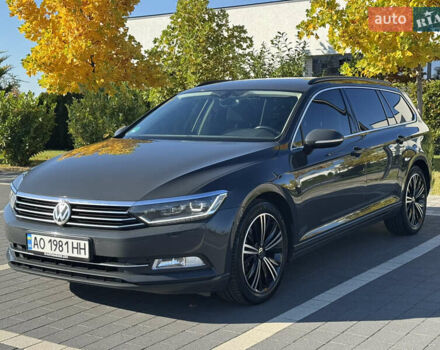 Серый Фольксваген Пассат, объемом двигателя 2 л и пробегом 328 тыс. км за 15800 $, фото 1 на Automoto.ua