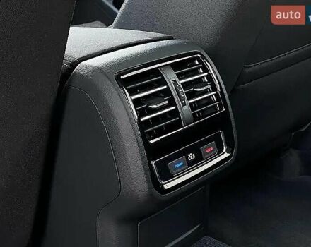 Серый Фольксваген Пассат, объемом двигателя 1.97 л и пробегом 207 тыс. км за 18000 $, фото 19 на Automoto.ua