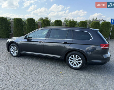 Серый Фольксваген Пассат, объемом двигателя 1.6 л и пробегом 251 тыс. км за 15499 $, фото 16 на Automoto.ua