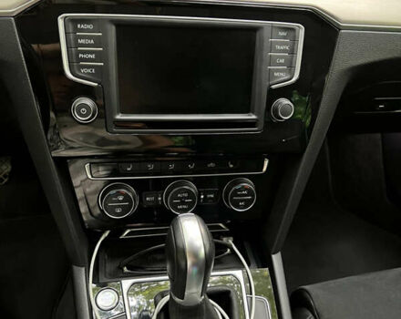 Серый Фольксваген Пассат, объемом двигателя 1.97 л и пробегом 266 тыс. км за 18950 $, фото 30 на Automoto.ua