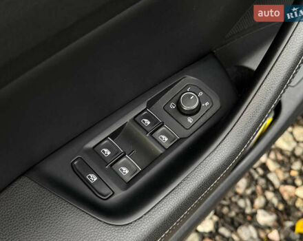 Серый Фольксваген Пассат, объемом двигателя 1.97 л и пробегом 222 тыс. км за 16990 $, фото 27 на Automoto.ua