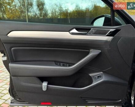 Серый Фольксваген Пассат, объемом двигателя 2 л и пробегом 199 тыс. км за 21499 $, фото 25 на Automoto.ua