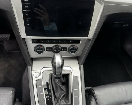 Сірий Фольксваген Пассат, об'ємом двигуна 2 л та пробігом 189 тис. км за 17300 $, фото 29 на Automoto.ua