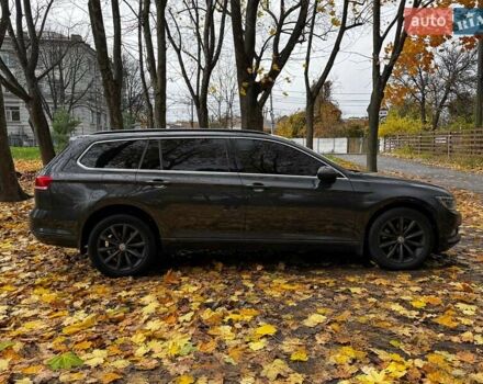 Фольксваген Пассат 2017 в Киеве на Automoto.ua Серый Фольксваген Пассат, объемом двигателя 2 л и пробегом 282 тыс. км за 13790 $, фото 5 на Automoto.ua