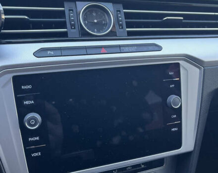 Сірий Фольксваген Пассат, об'ємом двигуна 1.97 л та пробігом 239 тис. км за 18000 $, фото 1 на Automoto.ua