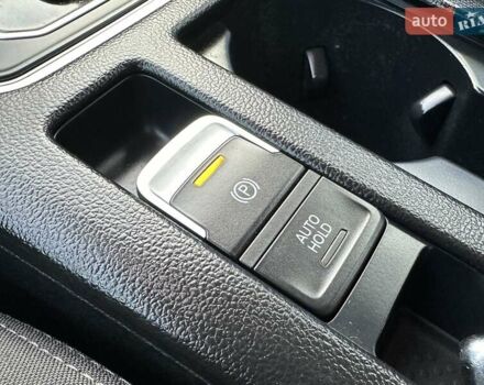 Серый Фольксваген Пассат, объемом двигателя 2 л и пробегом 269 тыс. км за 15850 $, фото 54 на Automoto.ua