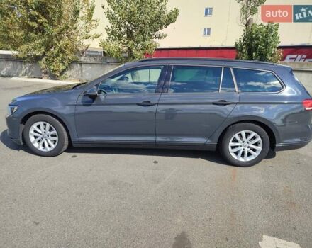 Сірий Фольксваген Пассат, об'ємом двигуна 2 л та пробігом 263 тис. км за 15500 $, фото 6 на Automoto.ua