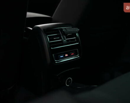 Серый Фольксваген Пассат, объемом двигателя 1.6 л и пробегом 270 тыс. км за 15300 $, фото 20 на Automoto.ua