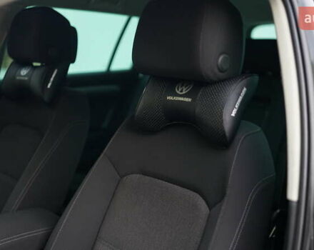 Серый Фольксваген Пассат, объемом двигателя 1.6 л и пробегом 270 тыс. км за 15300 $, фото 14 на Automoto.ua