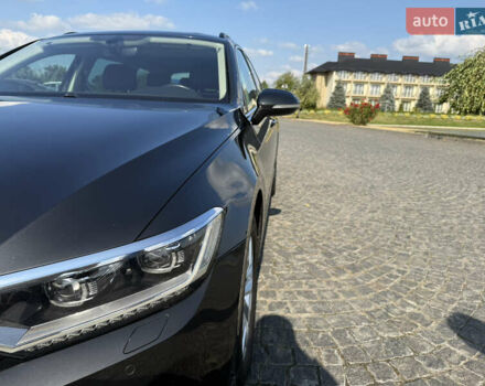 Серый Фольксваген Пассат, объемом двигателя 1.6 л и пробегом 251 тыс. км за 15499 $, фото 19 на Automoto.ua