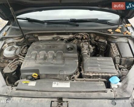 Серый Фольксваген Пассат, объемом двигателя 2 л и пробегом 300 тыс. км за 16600 $, фото 28 на Automoto.ua