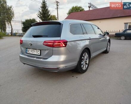 Сірий Фольксваген Пассат, об'ємом двигуна 2 л та пробігом 263 тис. км за 19000 $, фото 12 на Automoto.ua