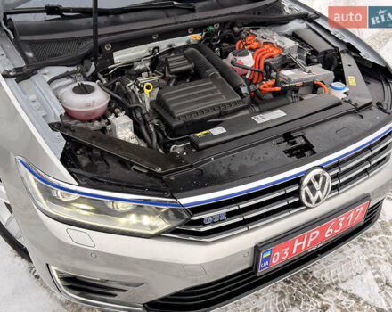 Серый Фольксваген Пассат, объемом двигателя 1.4 л и пробегом 210 тыс. км за 18100 $, фото 13 на Automoto.ua