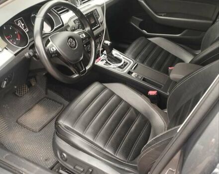 Серый Фольксваген Пассат, объемом двигателя 2 л и пробегом 300 тыс. км за 16600 $, фото 24 на Automoto.ua