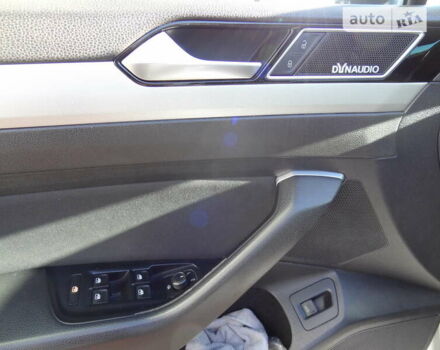 Серый Фольксваген Пассат, объемом двигателя 1.97 л и пробегом 276 тыс. км за 16000 $, фото 30 на Automoto.ua