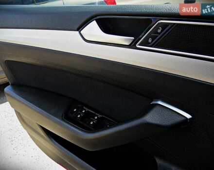 Сірий Фольксваген Пассат, об'ємом двигуна 1.97 л та пробігом 207 тис. км за 16300 $, фото 6 на Automoto.ua