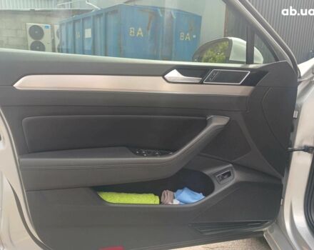 Сірий Фольксваген Пассат, об'ємом двигуна 2 л та пробігом 285 тис. км за 17990 $, фото 8 на Automoto.ua