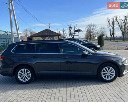 Серый Фольксваген Пассат, объемом двигателя 1.97 л и пробегом 269 тыс. км за 15976 $, фото 7 на Automoto.ua