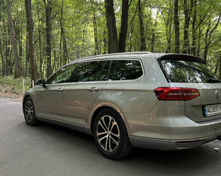 Серый Фольксваген Пассат, объемом двигателя 1.97 л и пробегом 270 тыс. км за 18000 $, фото 2 на Automoto.ua