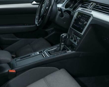 Сірий Фольксваген Пассат, об'ємом двигуна 1.97 л та пробігом 242 тис. км за 17500 $, фото 15 на Automoto.ua