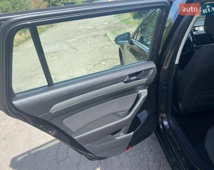 Серый Фольксваген Пассат, объемом двигателя 1.6 л и пробегом 186 тыс. км за 16500 $, фото 27 на Automoto.ua