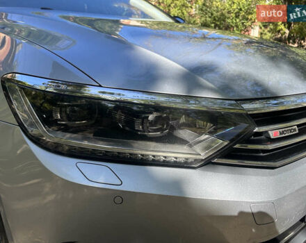 Серый Фольксваген Пассат, объемом двигателя 1.97 л и пробегом 305 тыс. км за 16900 $, фото 13 на Automoto.ua