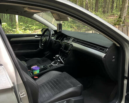 Серый Фольксваген Пассат, объемом двигателя 1.97 л и пробегом 266 тыс. км за 18950 $, фото 19 на Automoto.ua