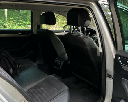 Серый Фольксваген Пассат, объемом двигателя 1.97 л и пробегом 270 тыс. км за 18000 $, фото 10 на Automoto.ua