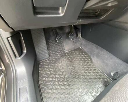 Серый Фольксваген Пассат, объемом двигателя 1.6 л и пробегом 186 тыс. км за 16500 $, фото 25 на Automoto.ua