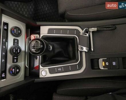 Серый Фольксваген Пассат, объемом двигателя 1.6 л и пробегом 186 тыс. км за 16500 $, фото 36 на Automoto.ua