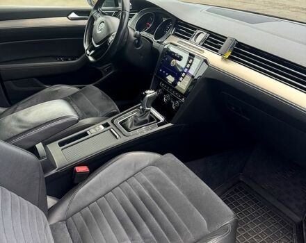 Серый Фольксваген Пассат, объемом двигателя 2 л и пробегом 210 тыс. км за 17200 $, фото 6 на Automoto.ua