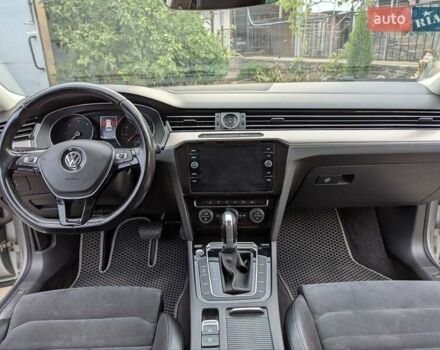 Серый Фольксваген Пассат, объемом двигателя 2 л и пробегом 253 тыс. км за 17500 $, фото 17 на Automoto.ua