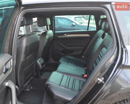 Серый Фольксваген Пассат, объемом двигателя 1.97 л и пробегом 281 тыс. км за 18200 $, фото 16 на Automoto.ua