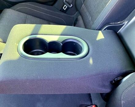 Серый Фольксваген Пассат, объемом двигателя 1.6 л и пробегом 297 тыс. км за 14190 $, фото 10 на Automoto.ua