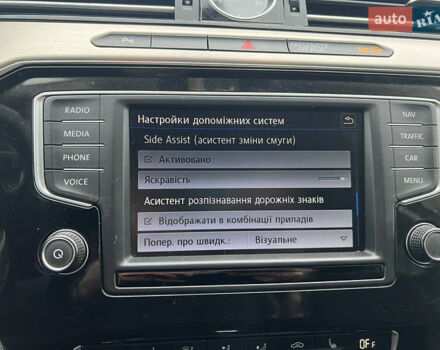 Серый Фольксваген Пассат, объемом двигателя 1.97 л и пробегом 266 тыс. км за 18950 $, фото 37 на Automoto.ua